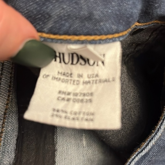 Hudson brand size 27 denim shorts - Picture 6 of 6